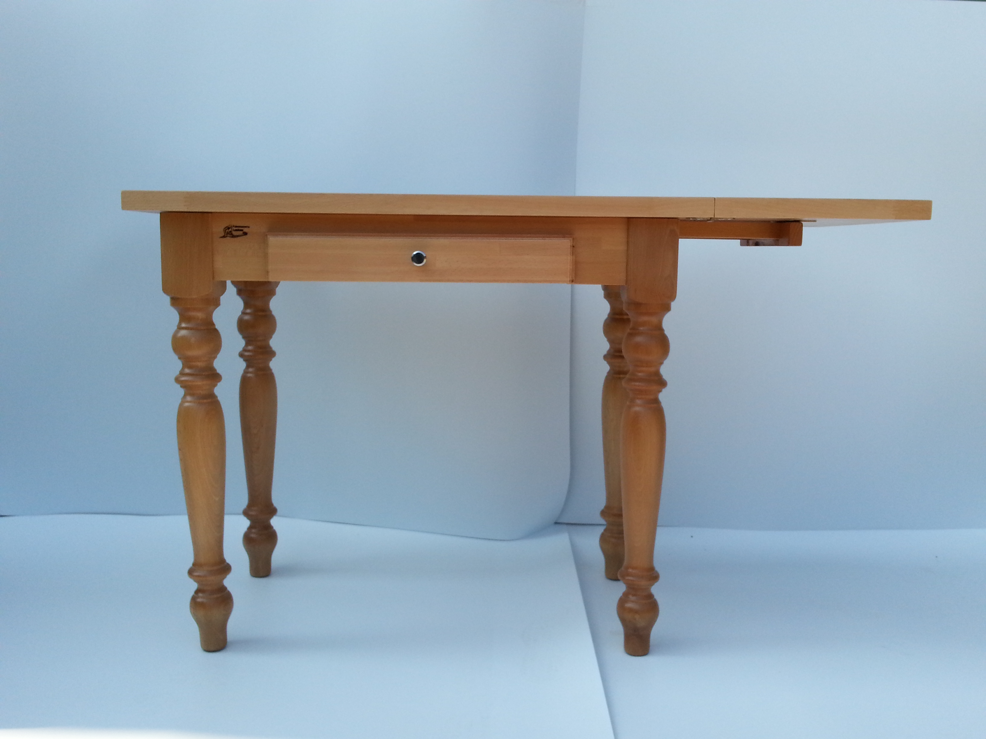 Tavoli in legno archives falegnameria laudonefalegnameria laudone